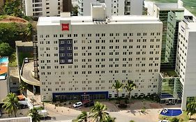 Ibis Salvador Rio Vermelho